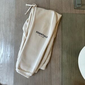 ESSENTIALS Jogger Sweatpants